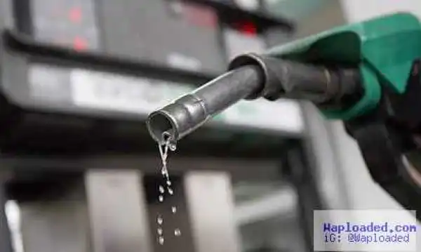 Strike: Fuel depots may run dry by Wednesday
